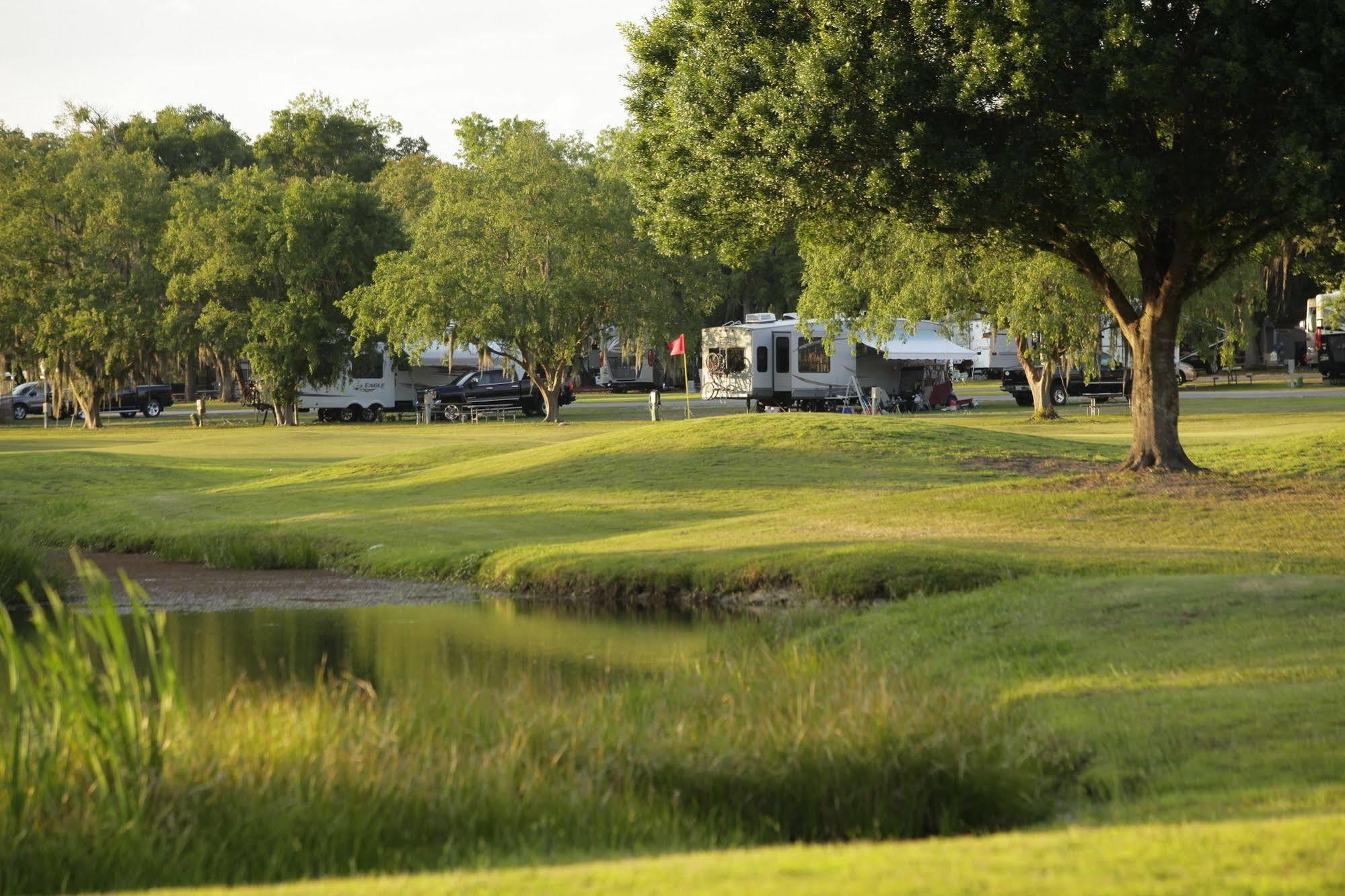 Clerbrook Golf & Rv Resort Caravan Park Clermont Eksteriør bilde